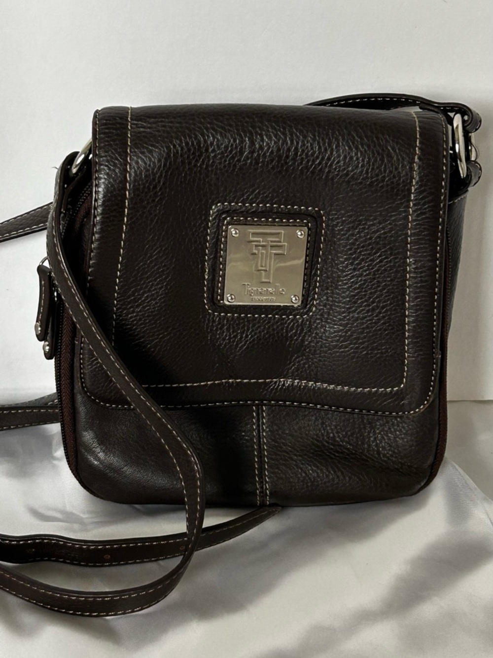 Tignanello‎ Brown Pebbled Leather Small Flap Organizer Crossbody Shoulder Bag